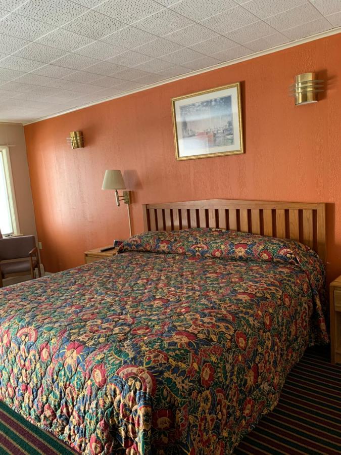Ashland Motel ภายนอก รูปภาพ