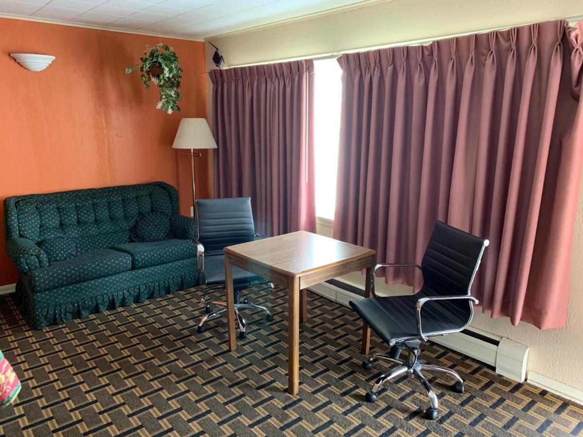 Ashland Motel ภายนอก รูปภาพ