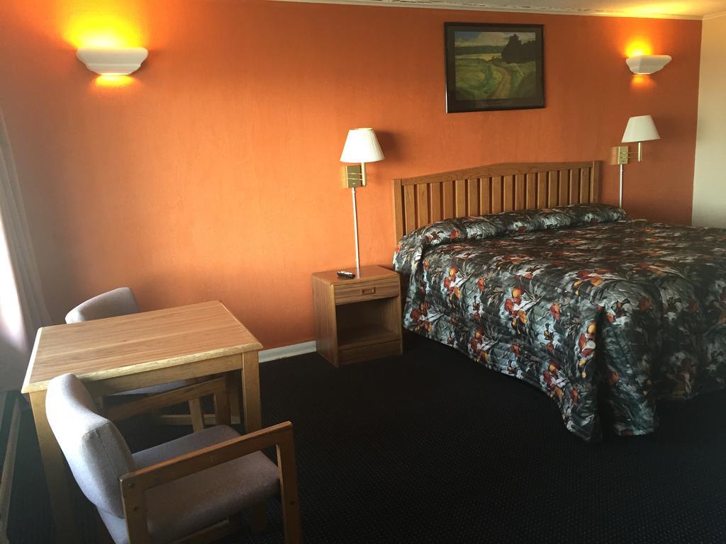 Ashland Motel ภายนอก รูปภาพ